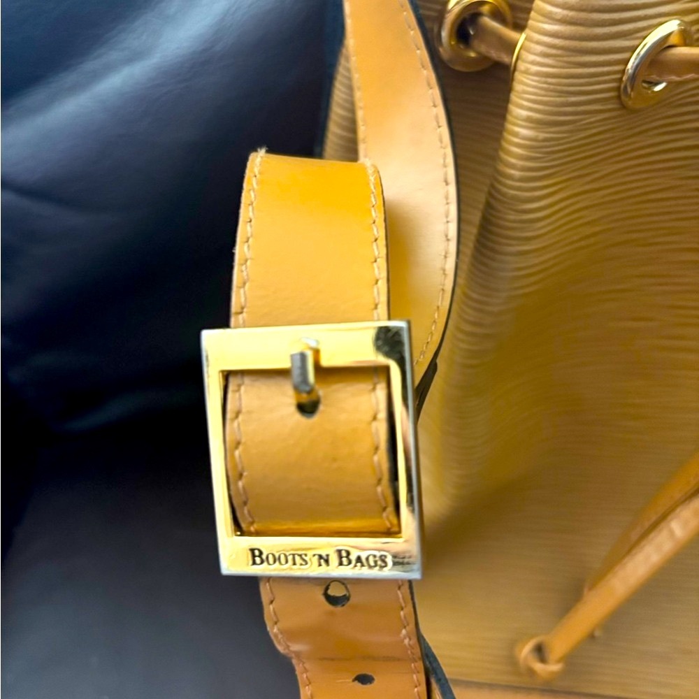 Boots N Bags EPI Leather Tan Bucket Bag - Picture 5 of 11